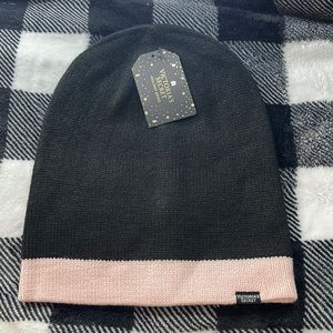 Victoria’s Secret Holiday 2020 Beanie